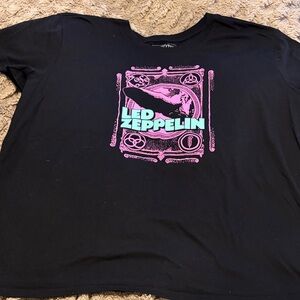 Torrid Led Zeppelin Graphic Black T-Shirt